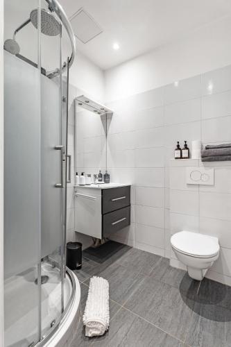 Nice Renting - GALLO - New Modern Loft Old Town Massena