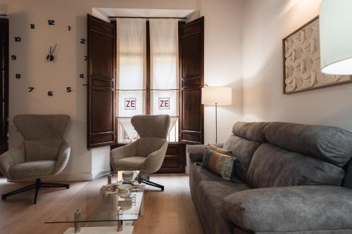 tuAnfitrion Zafiro Elvira Apartments City Centre