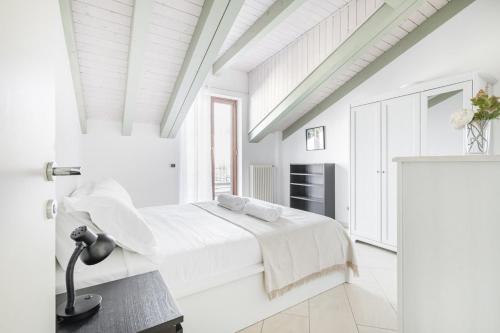 Easylife - Milano - C Italia 68BP5 - P Ticinese