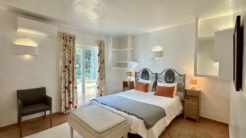 Villa Morocco with Heated Private Pool for 12 Guests in Albufeira
