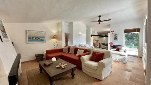 Villa Morocco with Heated Private Pool for 12 Guests in Albufeira