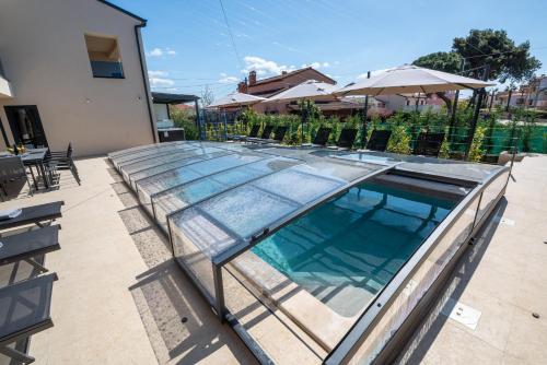 Villa Domenica Medelina 5. City center, pool, jacuzzi, sauna