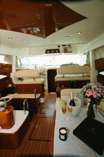 ANIMA MARIS Yacht