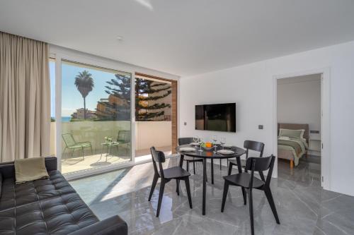 2 Bedrooms apartment in new modern building with ocean view