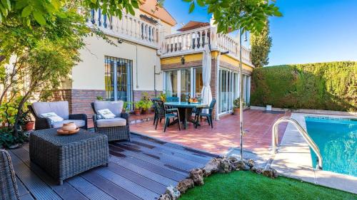 Villa Albaida La Zubia by Ruralidays