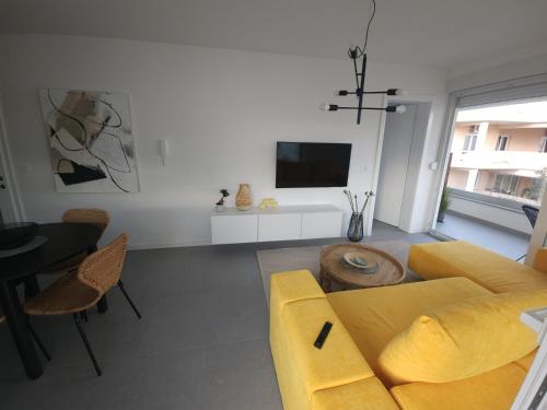 Beautiful apartment, center of Novalja