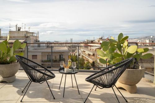 Strefi Hill Suites