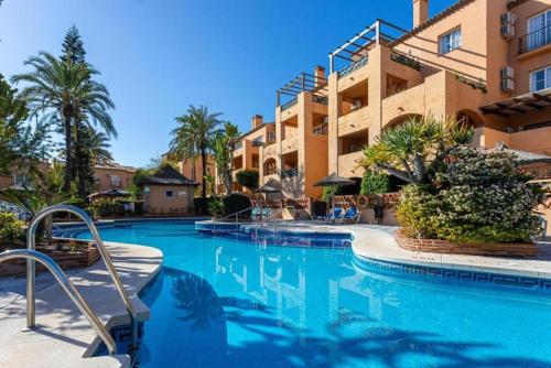 Cozy spacious apartment surounded by Golfcourses