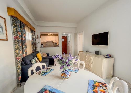 Skol 252C Cozy apartment next to the sea in Marbella center