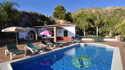 Villa Mirador de Maro - Heated pool