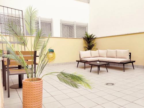 Feelathome Merced Apartments photo 33
