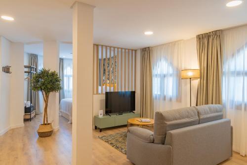 Feelathome Atarazanas Apartments