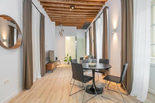 Feelathome Conde Apartments