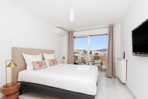 Superbe appartement à Cannes vue mer panoramique "Azura"