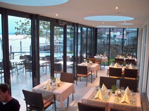Restoran atau tempat lain untuk makan di Boutiquehotel zur Winzerstube - Adults Only