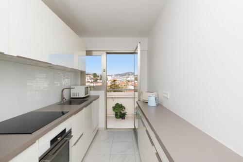 Superbe appartement à Cannes vue mer panoramique "Azura"