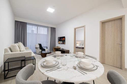 Restay Homes at Luma22 West Tower