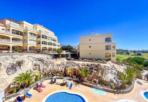 Seaviews Apartment with Heated Pool Golf Del Sur OG250
