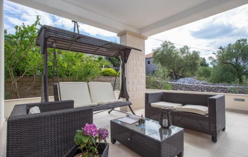 Stunning Home In Mali Ston With Wifi