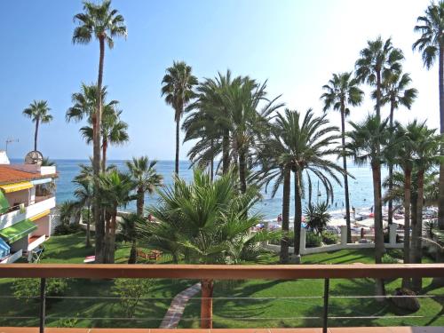 Apartamentos Playa Torrecilla