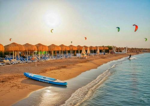 Fanadir Bay Beach Resort & Aqua Park
