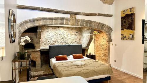 3 Maries - Studio - Traboule Old Lyon