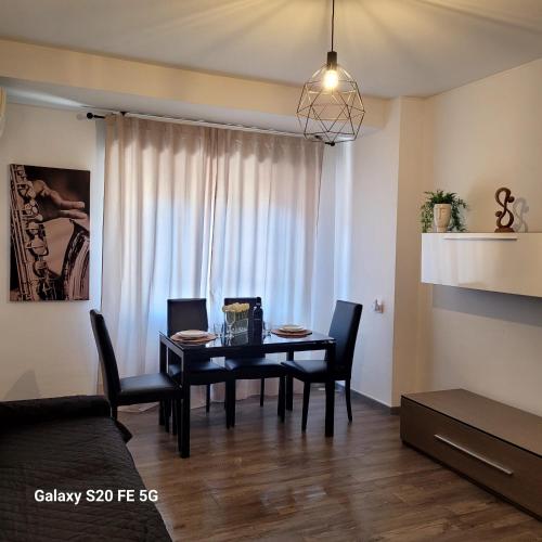Gentile's House - Metro A a 50m diretta per il centro WiFi UltraFibra & Smart Working