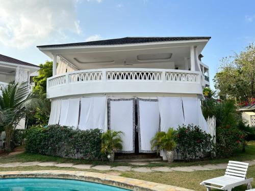 Cosy Cottage Marine Park at Malindi Beach