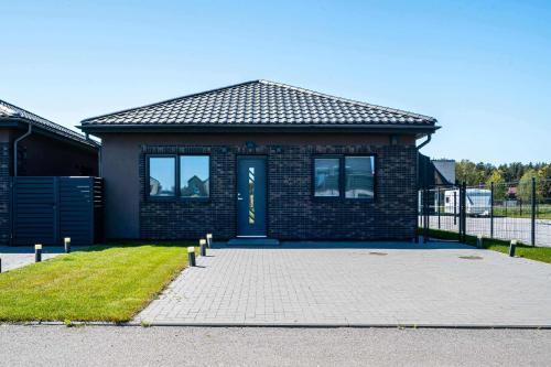 Black Pine House