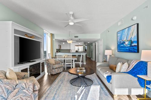 16th-Floor Corner Condo at Majestic Beach Resort w/ Panoramic Gulf Views photo 6