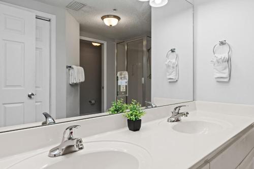 16th-Floor Corner Condo at Majestic Beach Resort w/ Panoramic Gulf Views photo 30