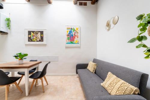 Nora's Home, Charmy Apt in the Heart of Trastevere