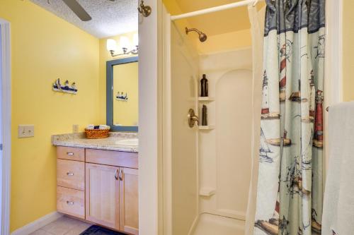 a bathroom with a shower and a sink at Kailua-Kona Studio - Walk to Hale Halawai Park! in Kailua-Kona