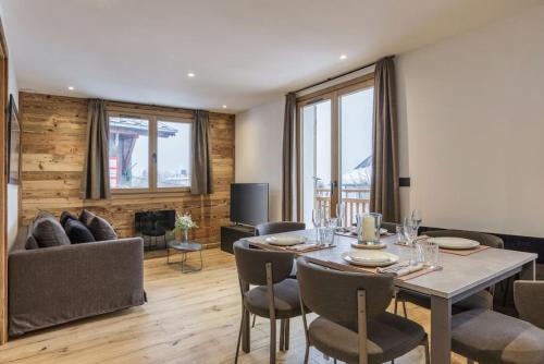 Jacaranda3 Sublime 6pax Vue MtBlanc Central Parking