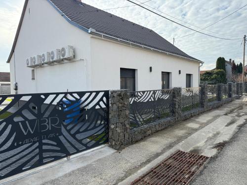 WBR. vendégház