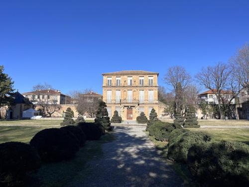 Aix-en-Provence, Studio rénové au coeur de ville Calme absolu