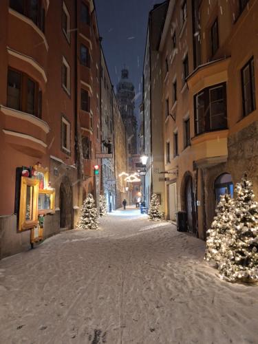 Old Town Central Apartment