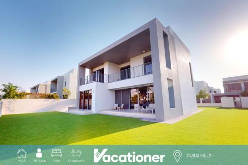 Vacationer Holiday Homes l Incredible 5 Bed Villa l Private Garden l Dubai Hills