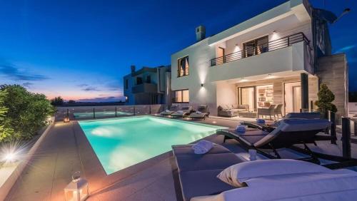 Holiday house with a swimming pool Sabunike, Zadar - 25098