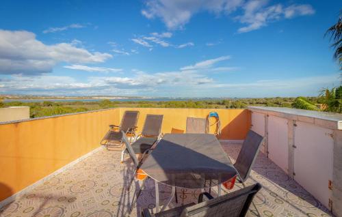Nice Apartment In Torrevieja With Wifi