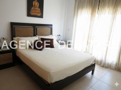 Appartement 2 chambres avec climatisation, parking, près des plages