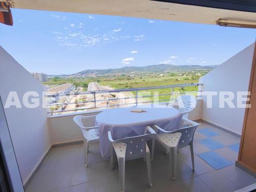 Apartamento de 1 hab cerca del mar con parking y piscinas - ES-389-22
