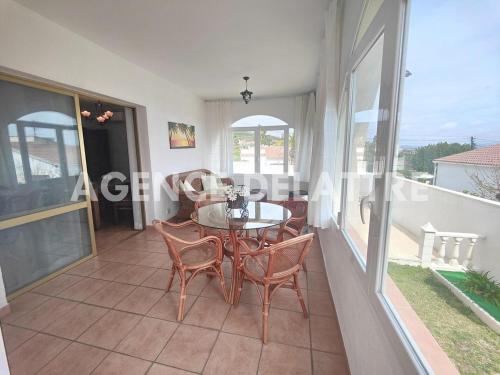 Villa privée avec piscine et terrasse - 3 chambres