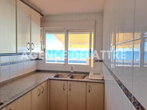 Appartement 2 Chambres à Peñiscola avec Wifi, Climatisation et Garage