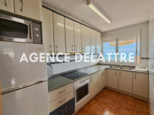 Appartement 2 Chambres à Peñiscola avec Wifi, Climatisation et Garage