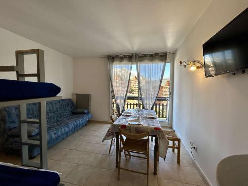 Studio cosy pour 6 personnes, proche des pistes - FR-1-525-307