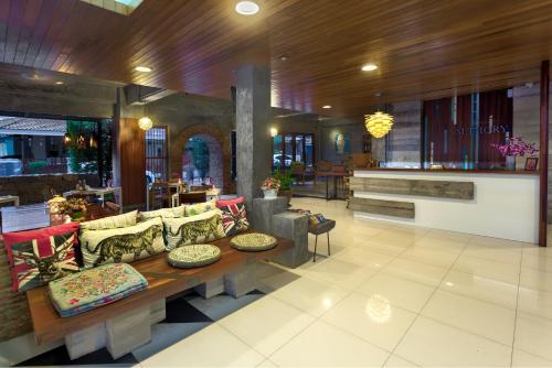 Χώρος καθιστικού στο Memory Boutique Patong