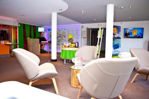 Χώρος καθιστικού στο ibis Styles Sarrebourg