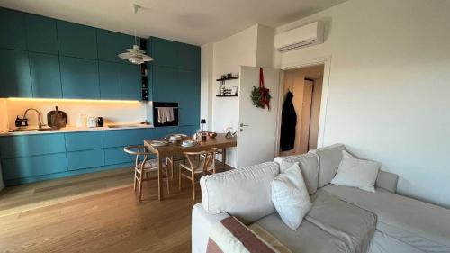1BDR-4P apartment near the central station