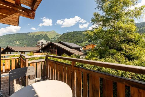 Chalet Rivendell, Morzine sleeps 10 with garage